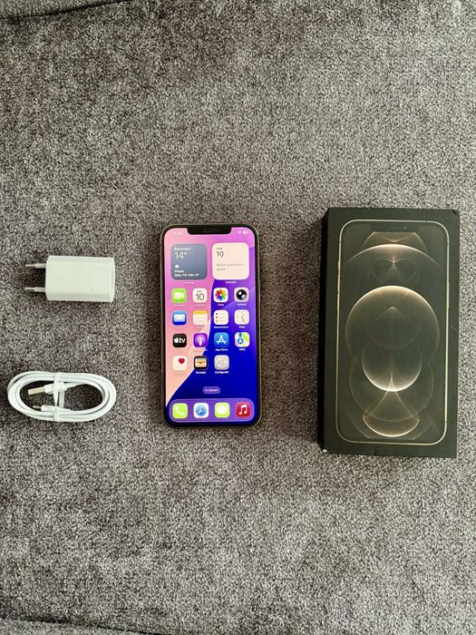 Telefon Apple iPhone 12 Pro Max 256 GB Gold Auriu Neverlocked la cutie