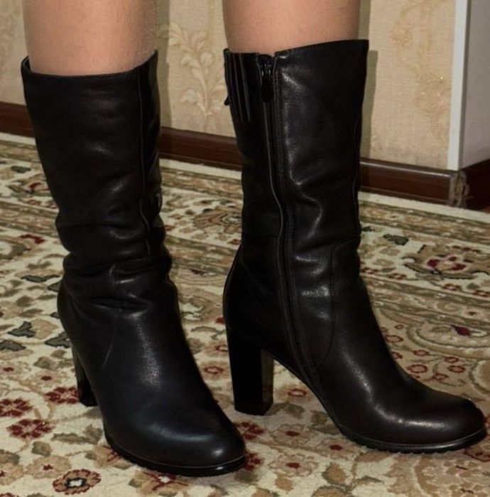 Женская зимняя сапожка,