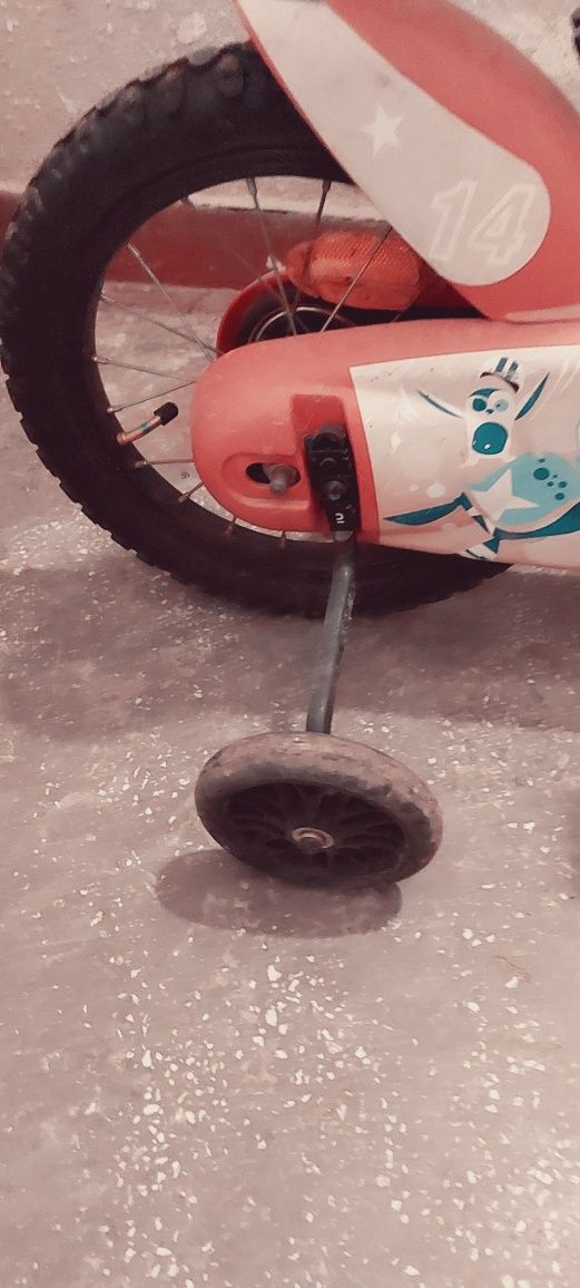 Bicicleta copii cu roti pe 14'