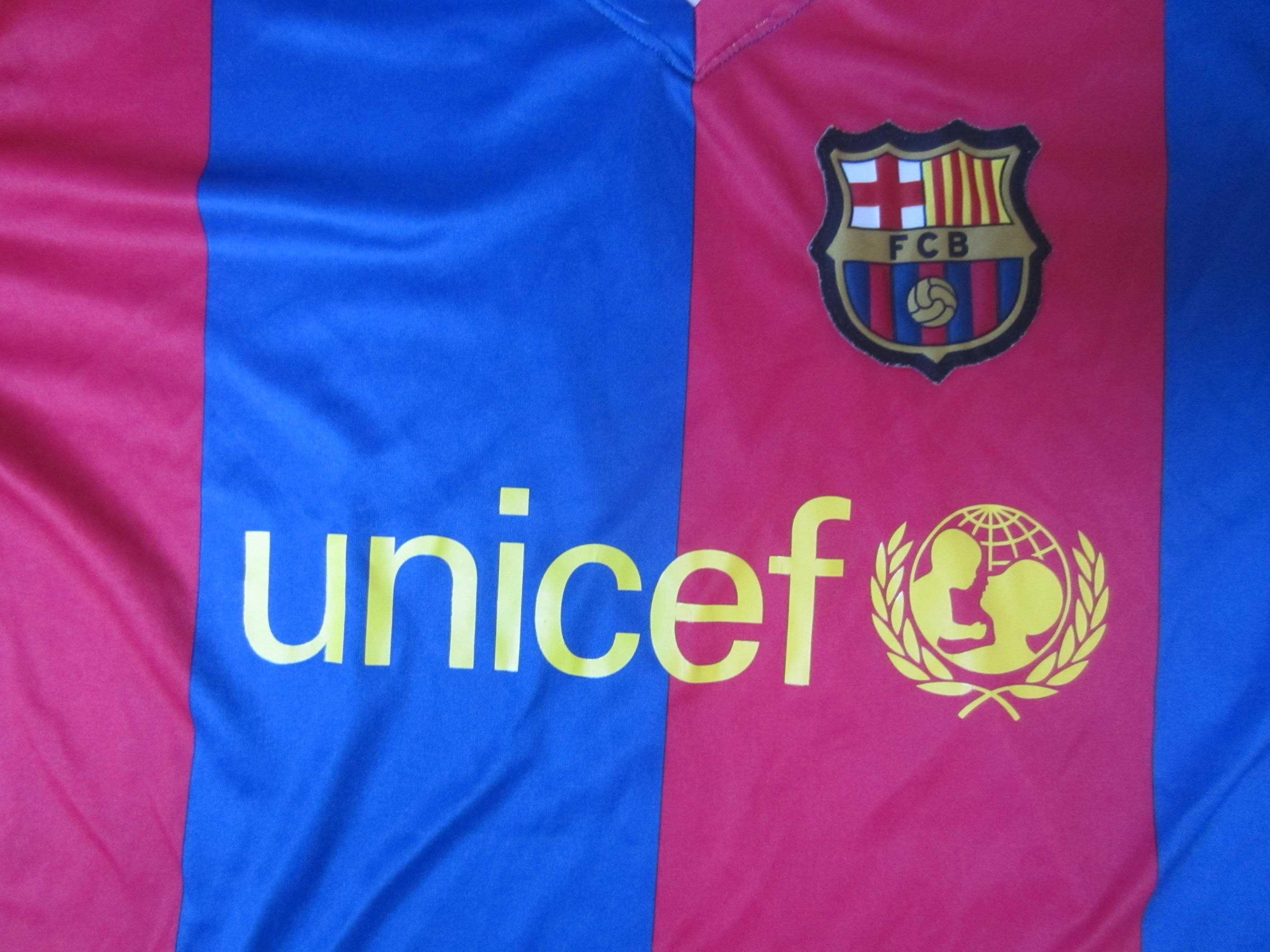 Tricou fotbal Barcelona,masura XL,nepersonalizat, stare f. buna
