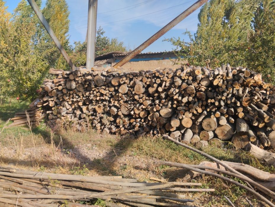 Utin sotiladi maydalangan tayyor 1 moshina