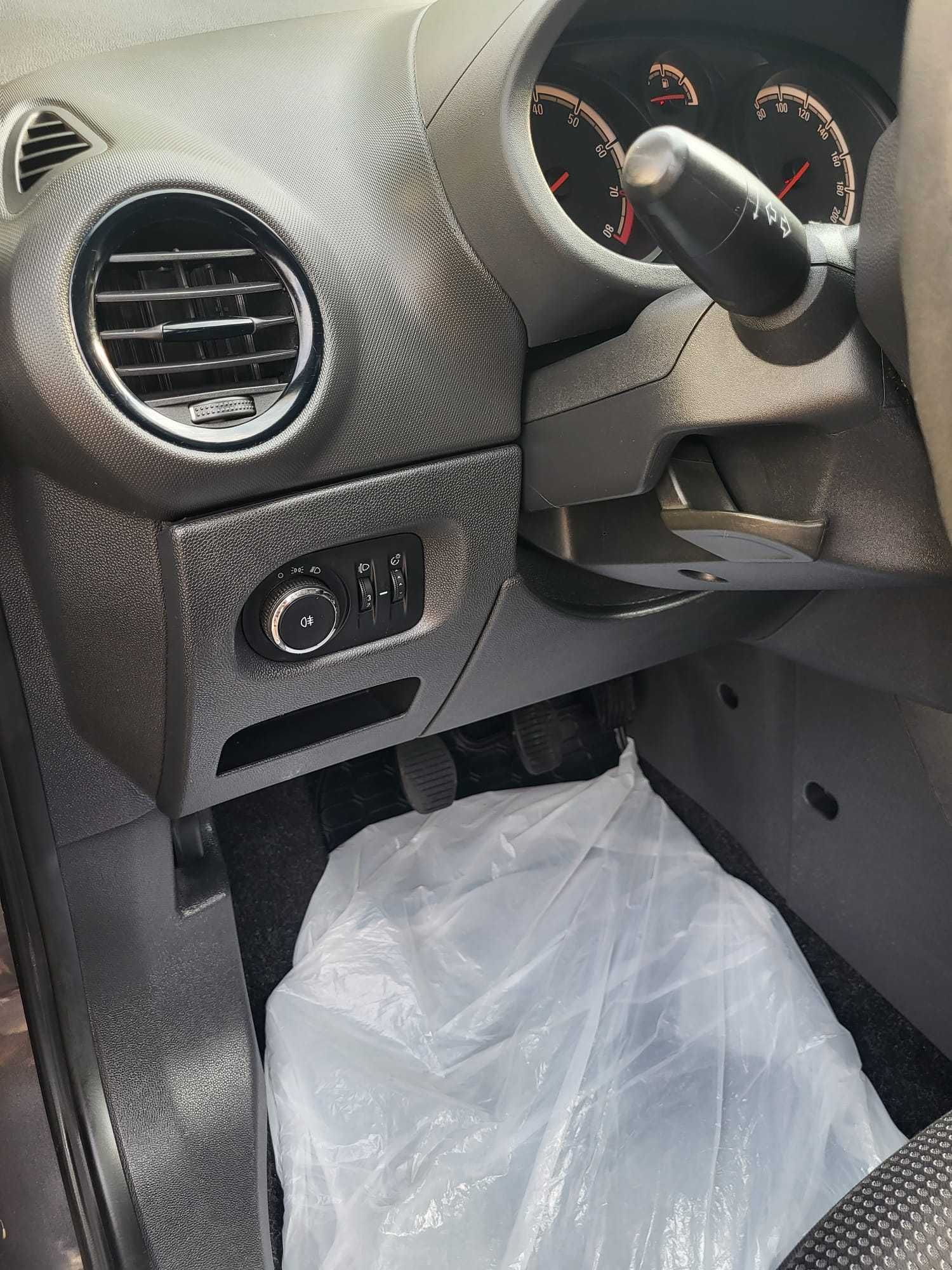Vand Opel Corsa 2012