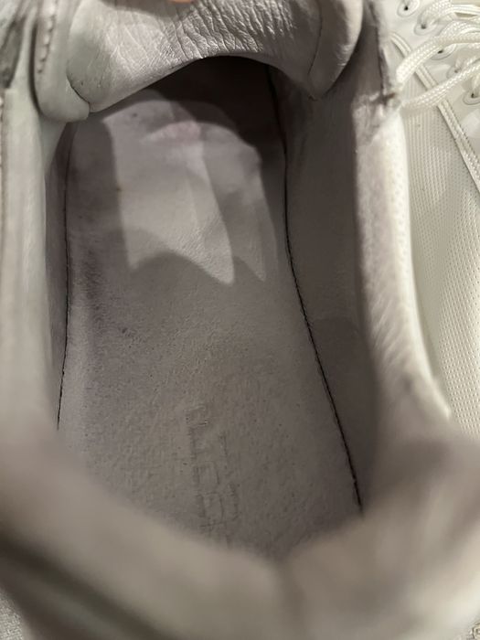 Pantofi bigotti din piele