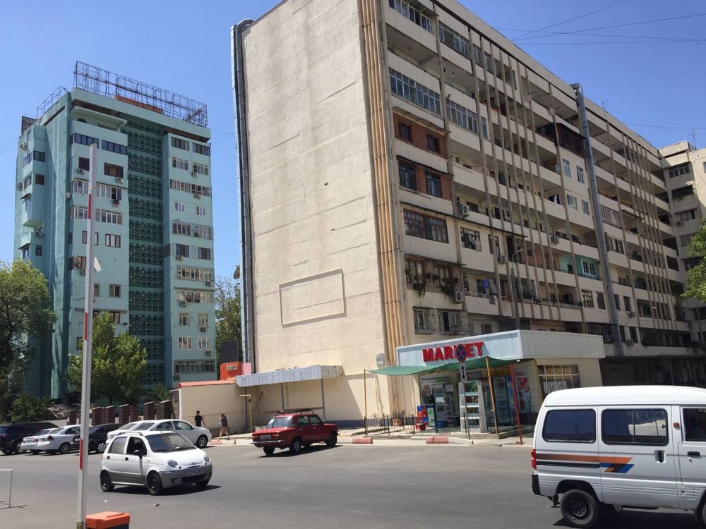 Srochna uy sotiladi narxoz insitut
