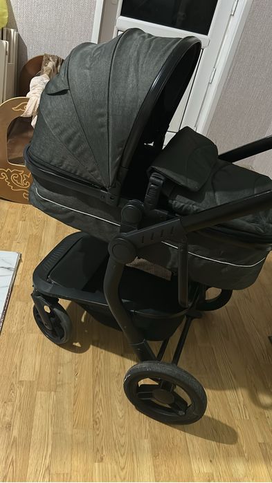 Продам коляску текнум серого цвета