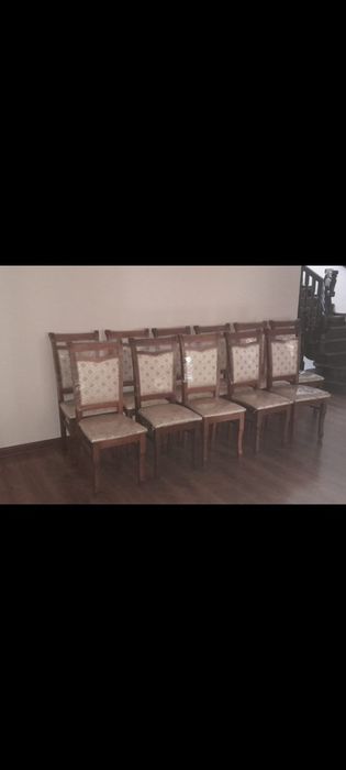 Десять  стуля продам