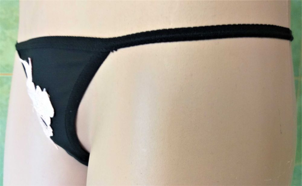 Chiloti tanga mini snur de senzatie! lux BOOHOO(UK) fete/femei S (noi)