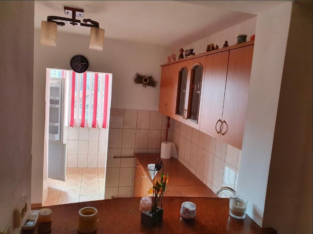 Apartament 3 camere lux zona centrala regim hotelier Oradea