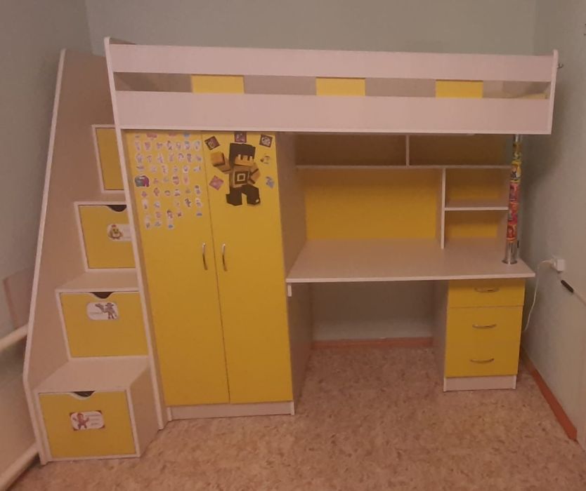 Мебель для детской комнаты.