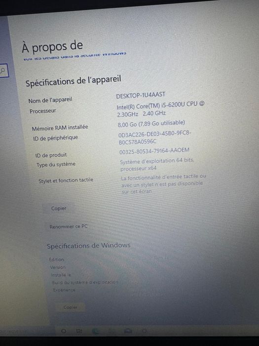 HP I5 cu 8 GB RAM și 1TB stocare cu 2 placi video perfect funcțional