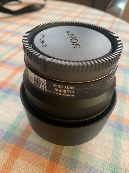 Sony A5100 + SELP1650 фотоапарат