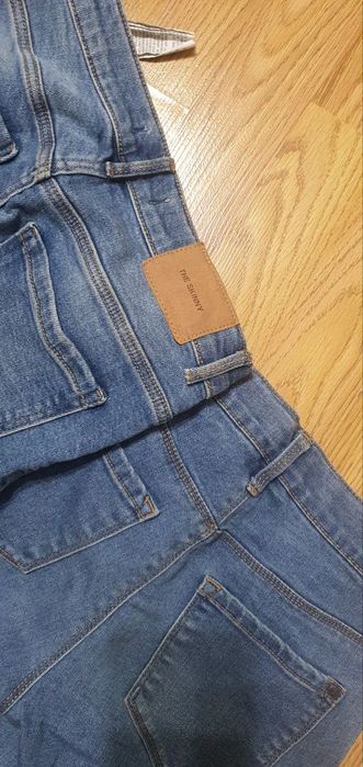 Джинсы на девочку