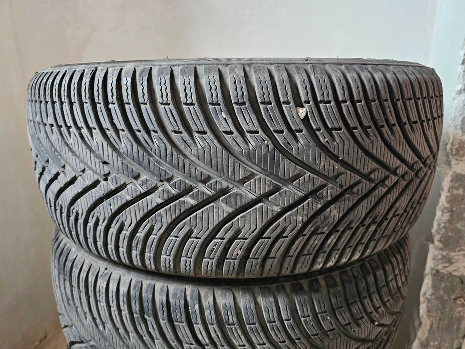 Зимни гуми 225 45 18 BFGoodrich