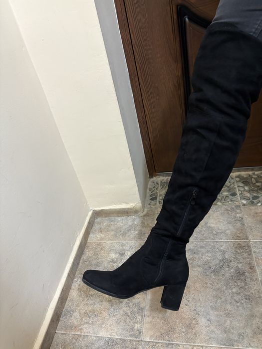 Стилни черни велурени чизми Reverse