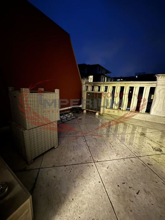 Дава се под наем Двустаен апартамент в Варна, Център - 55 кв.м за 765 € - Снимка #9