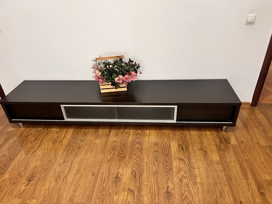 Продам тумбы под телевизор