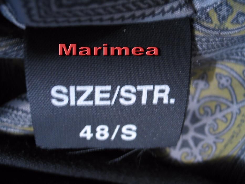 Costum Englezesc, practic e NOU, folosit doar de 2-3 ori.