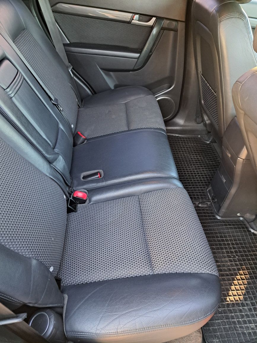 Chevrolet Captiva 6+1   150 к.с.