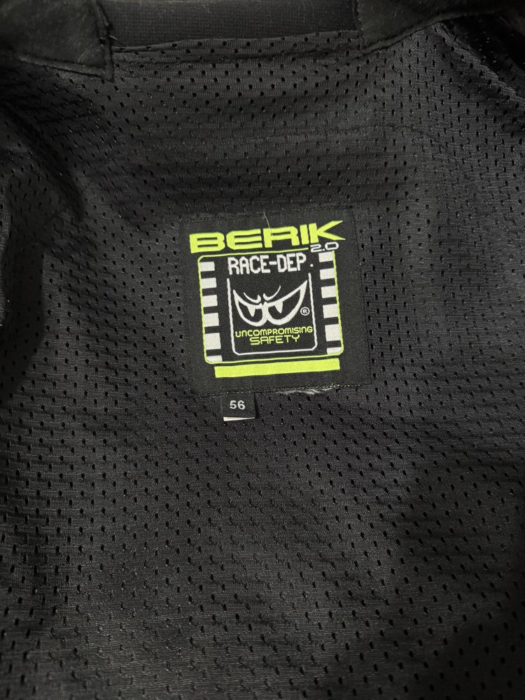 Berik Zakura 56 Costum moto 2 piese