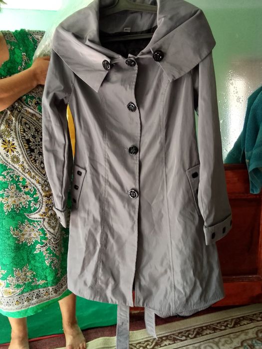 Су жана плаш палто бар