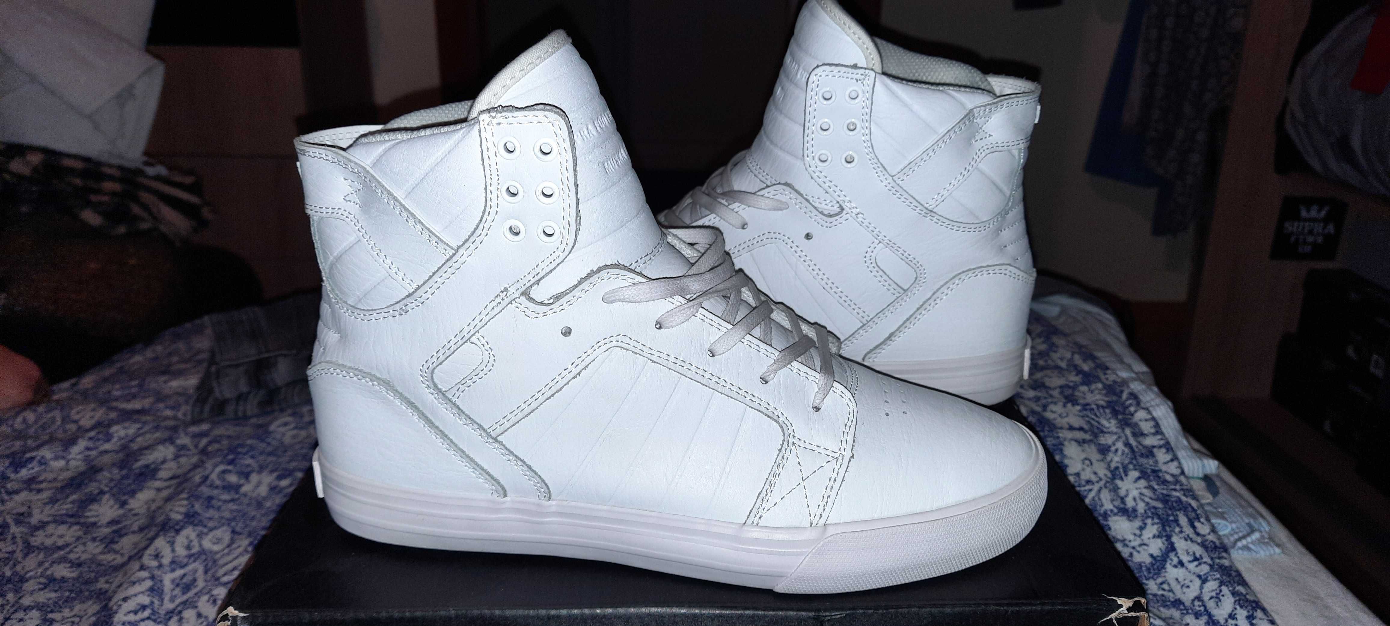 Adidasi Supra Skytop White