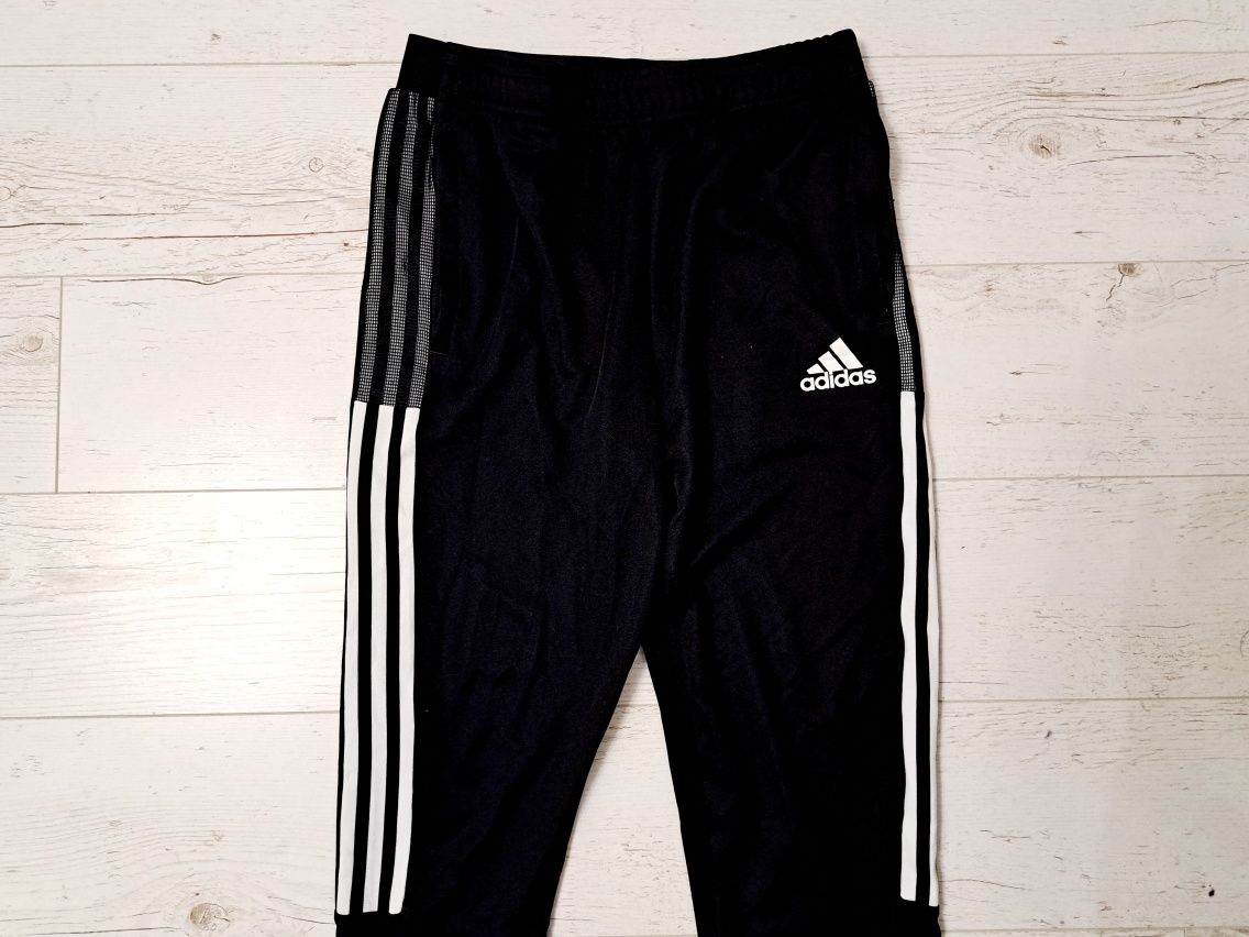 Adidas- Ориг.долнище
