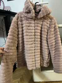 Дамско пухено палто