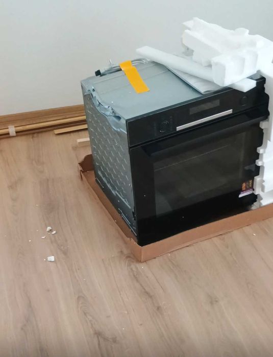 Фурна за вграждане Bosch HBG578EB3