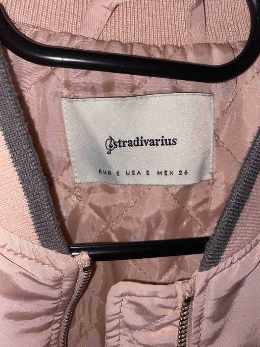 Дамско яке Stradivarius