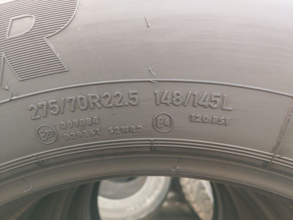 Anvelope 275/70R22,5 resapate remorcă