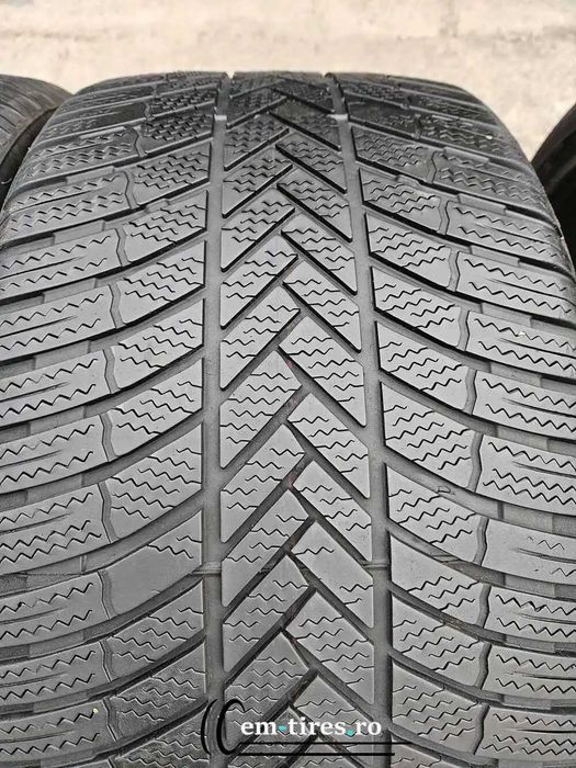 SET 2 Anvelope Iarna 275/40 R18 BRIDGESTONE Blizzak LM005 103V