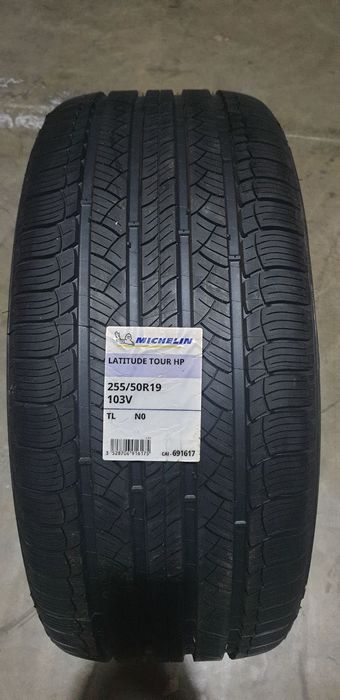 Michelin Latitude Tour HP 255/50R19