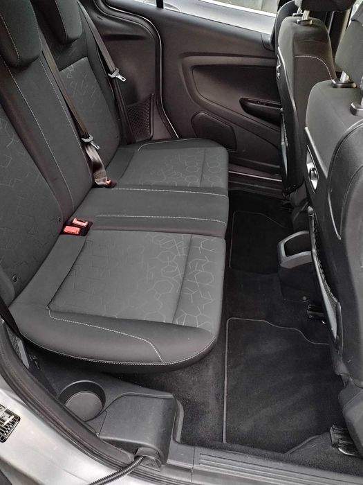 Vând Ford B Max unic proprietar