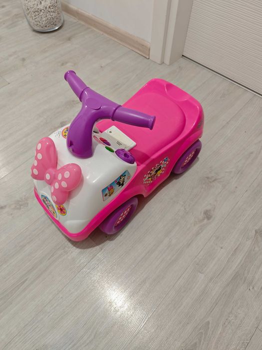 Masinuta Minnie Mouse