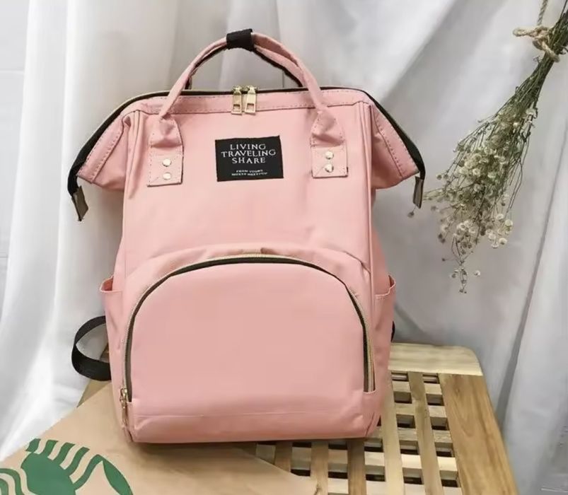 Мултифункционална раница/чанта за майки и бебета