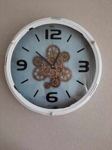 Ceas de perete din metal, mecanism kinetic | Livrare Gratis Bucuresti