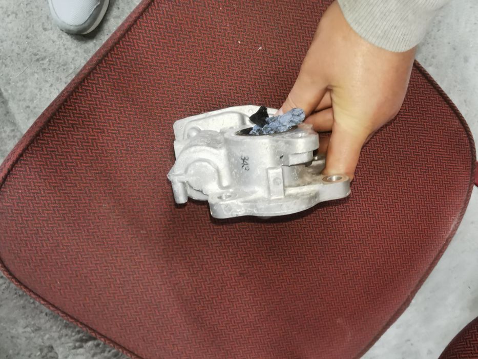 Egr electric 2.3 dci M9T 710 Renault Master 2016  biturbo