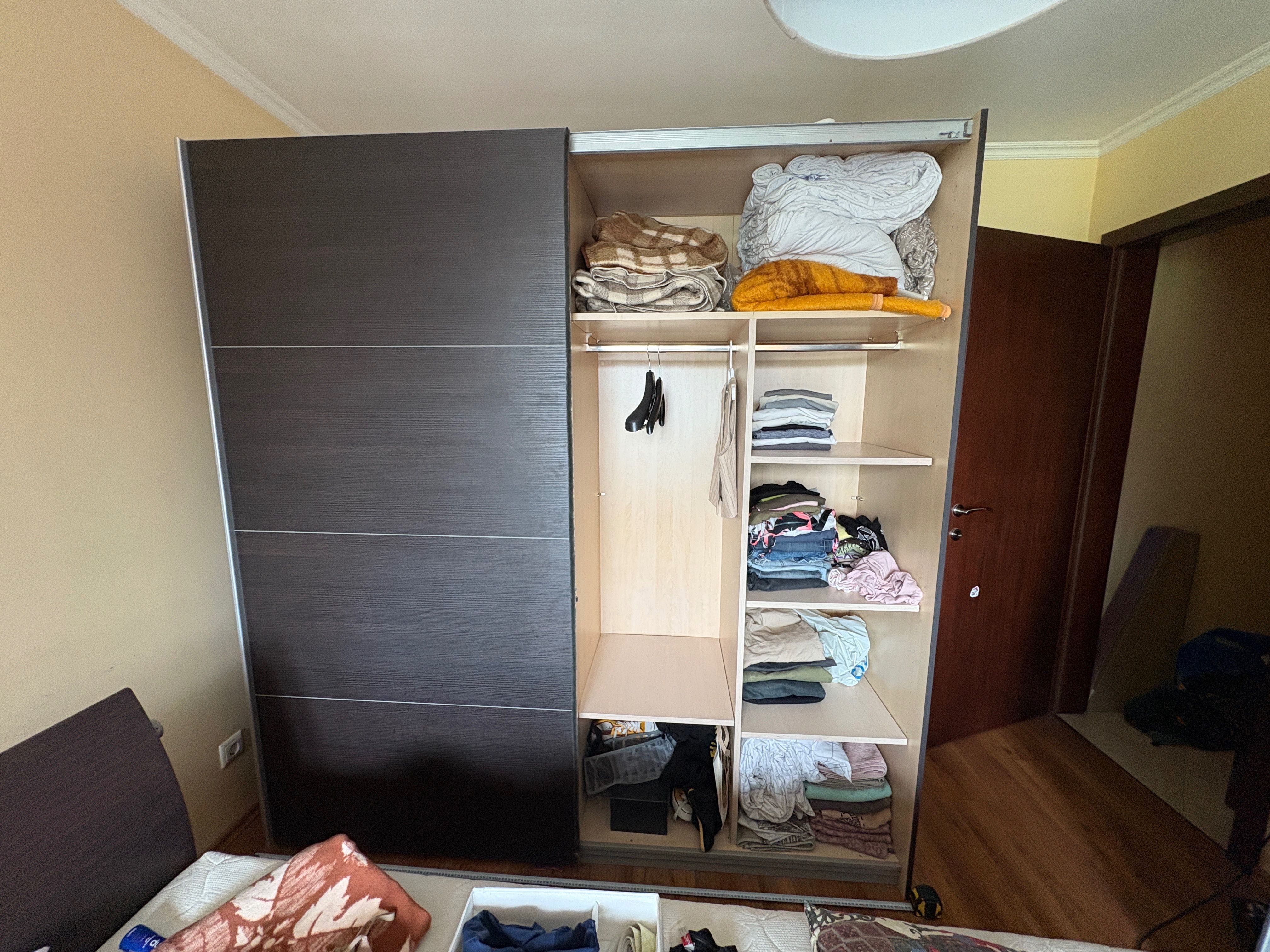 Комплект мебели за спалня