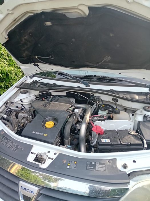 Dacia Logan 1.5 DCI + cauciuri de vară