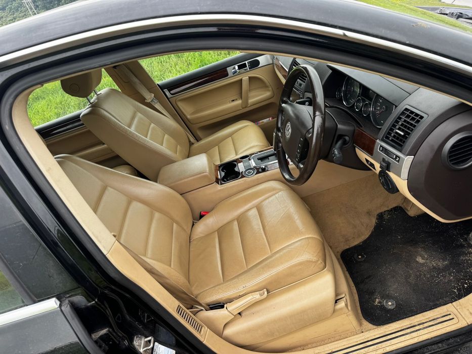 Piese dezmembrari vw touareg 3.0 TDI bks automata 2009