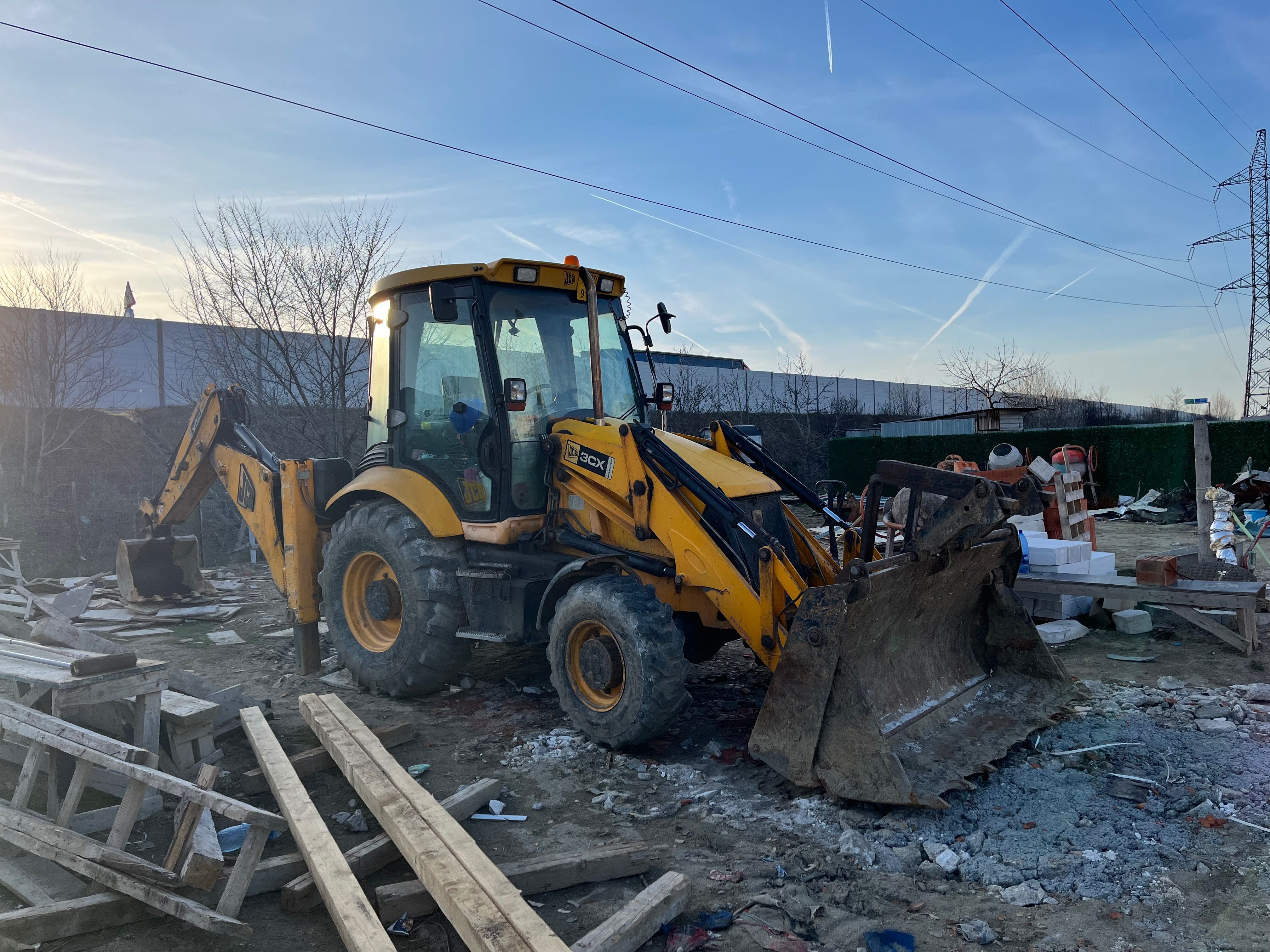 Inchiriez Buldoexcavator Jcb|Utilaje-Compactor 3T-Minibuldoexcavator