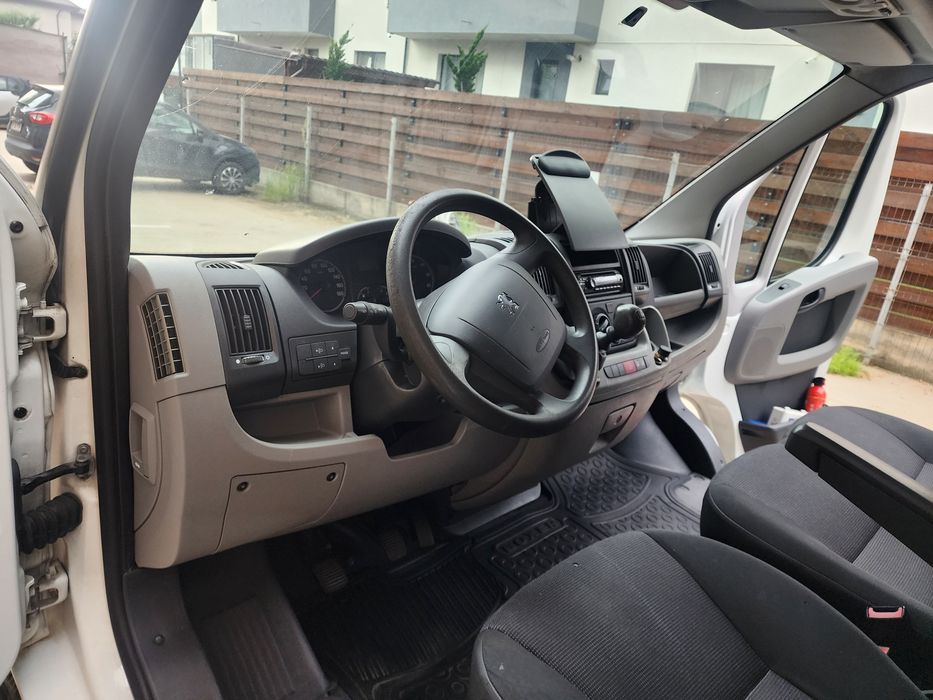 Peugeot boxer 2.2 hdi 120 cp