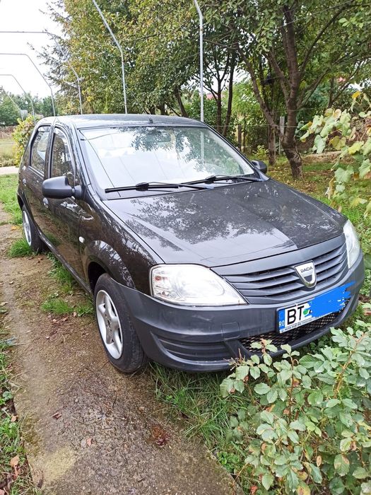 Vând Logan 1.4 MPI bine întreținut