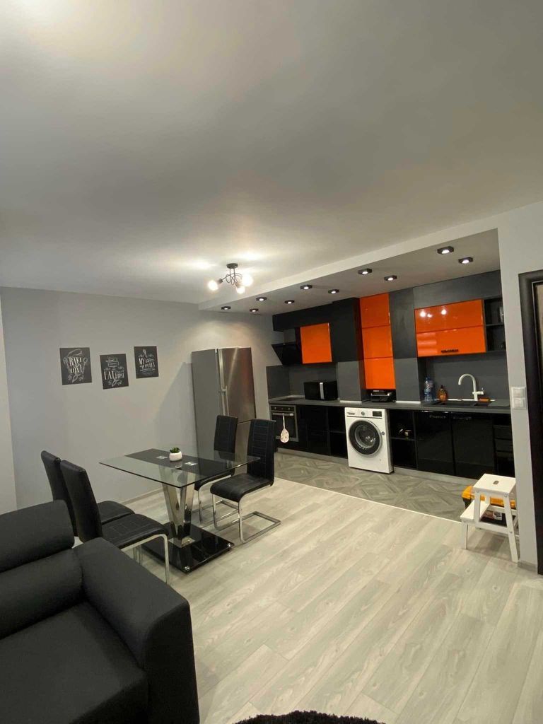 Дава се под наем Двустаен апартамент в София, Витоша - 11 кв.м за 270.3 € - Снимка #4