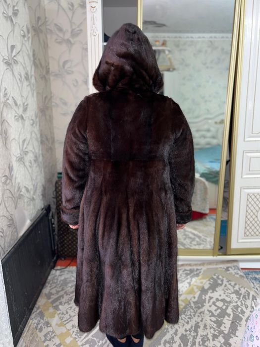 Таза былғары шуба