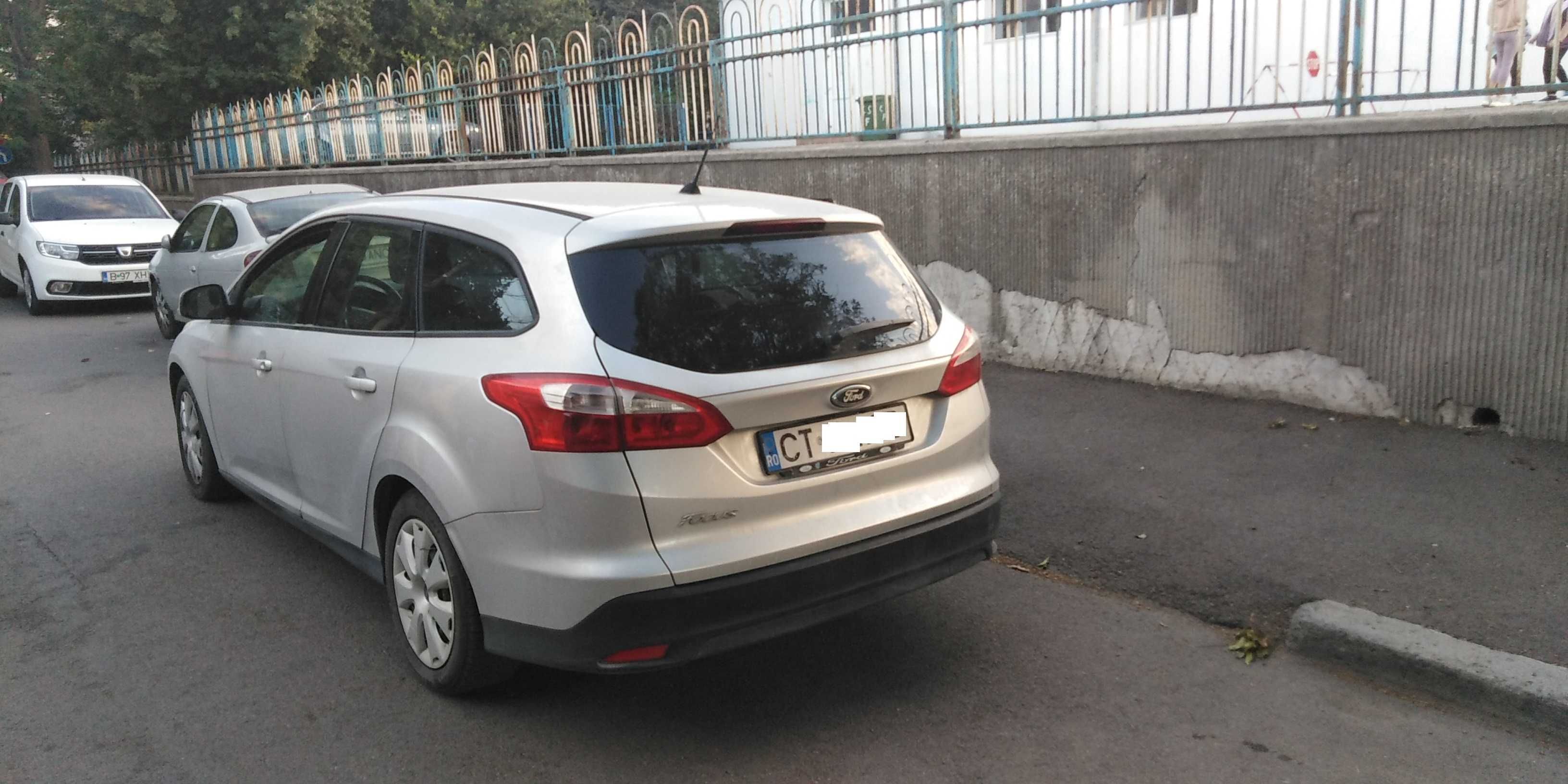 Autoturism Ford Focus 1.6 diesel