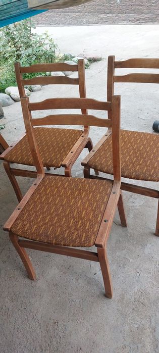 Стулья деревянные 3шт