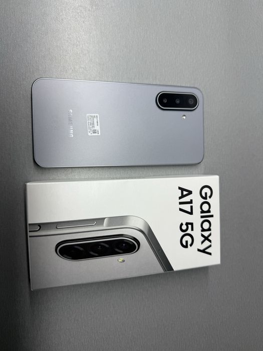 Samsung Galaxy A17 чисто нов