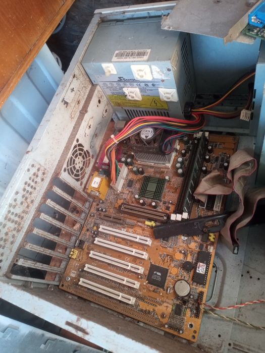 Placa de baza și procesoarele