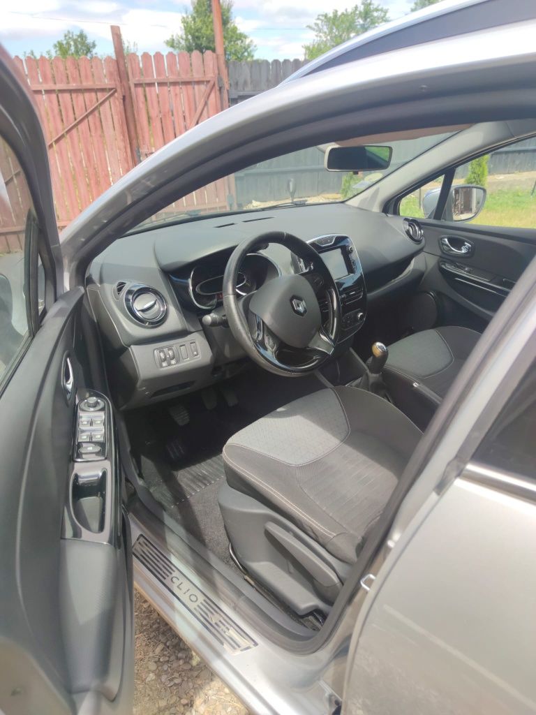 Renault Clio 1.5 dci Energy Intens Navi Clima 225.000 km recent adusa